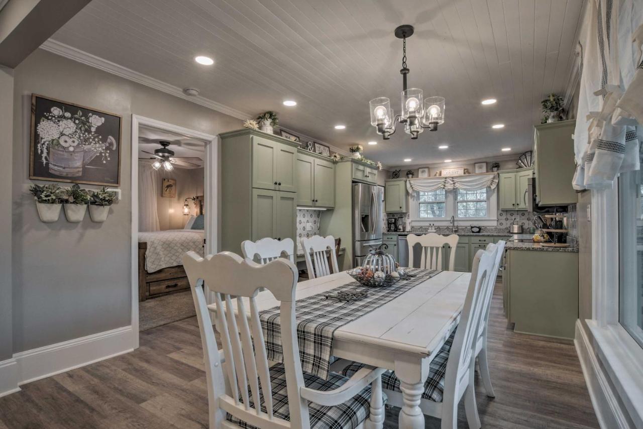 Peaceful Renovated Home With Deck On Half Acre! Asheboro Buitenkant foto