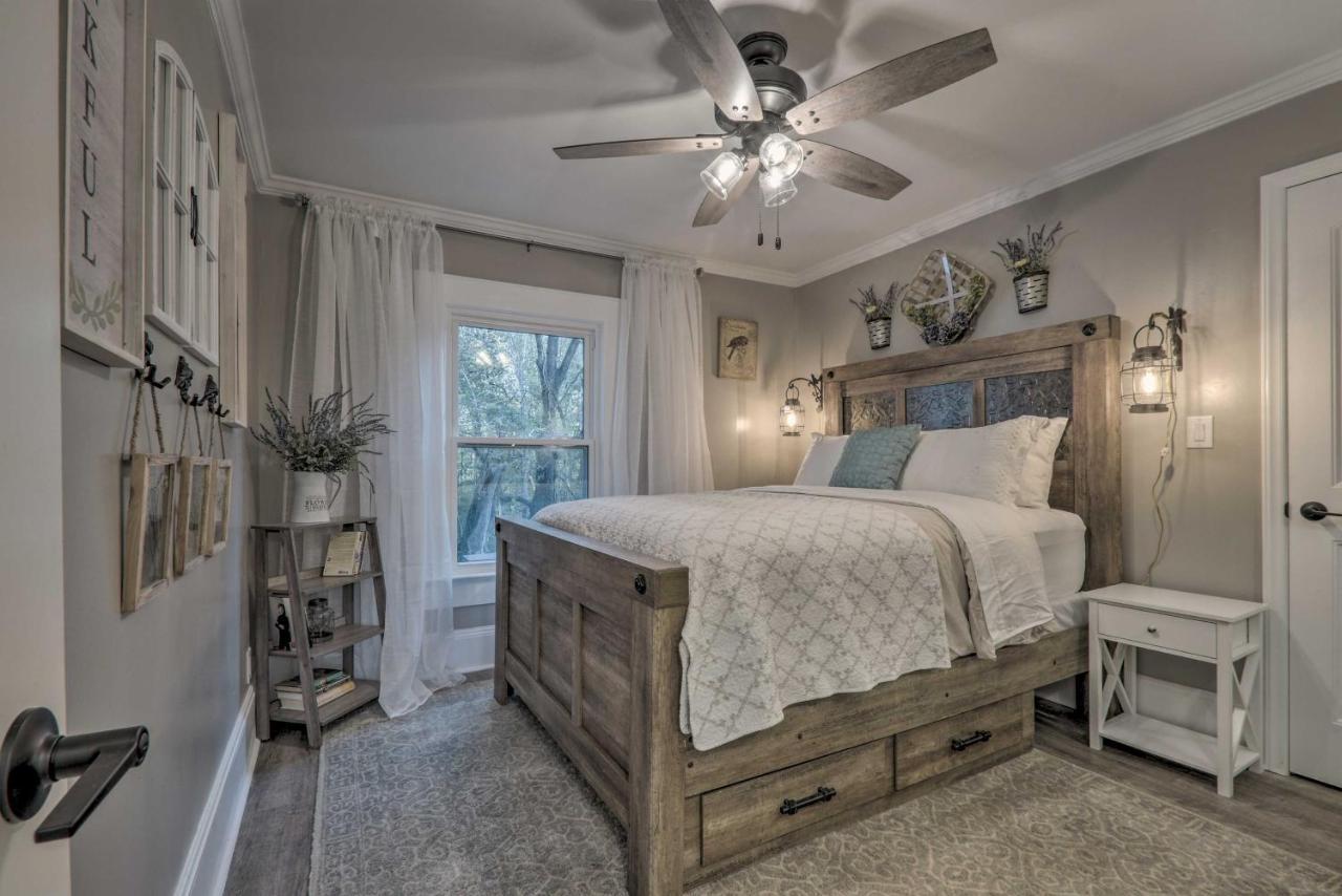 Peaceful Renovated Home With Deck On Half Acre! Asheboro Buitenkant foto