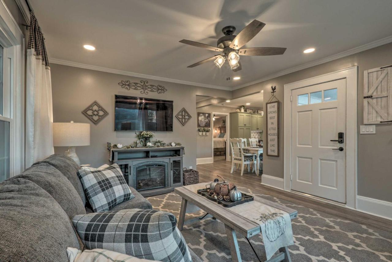 Peaceful Renovated Home With Deck On Half Acre! Asheboro Buitenkant foto